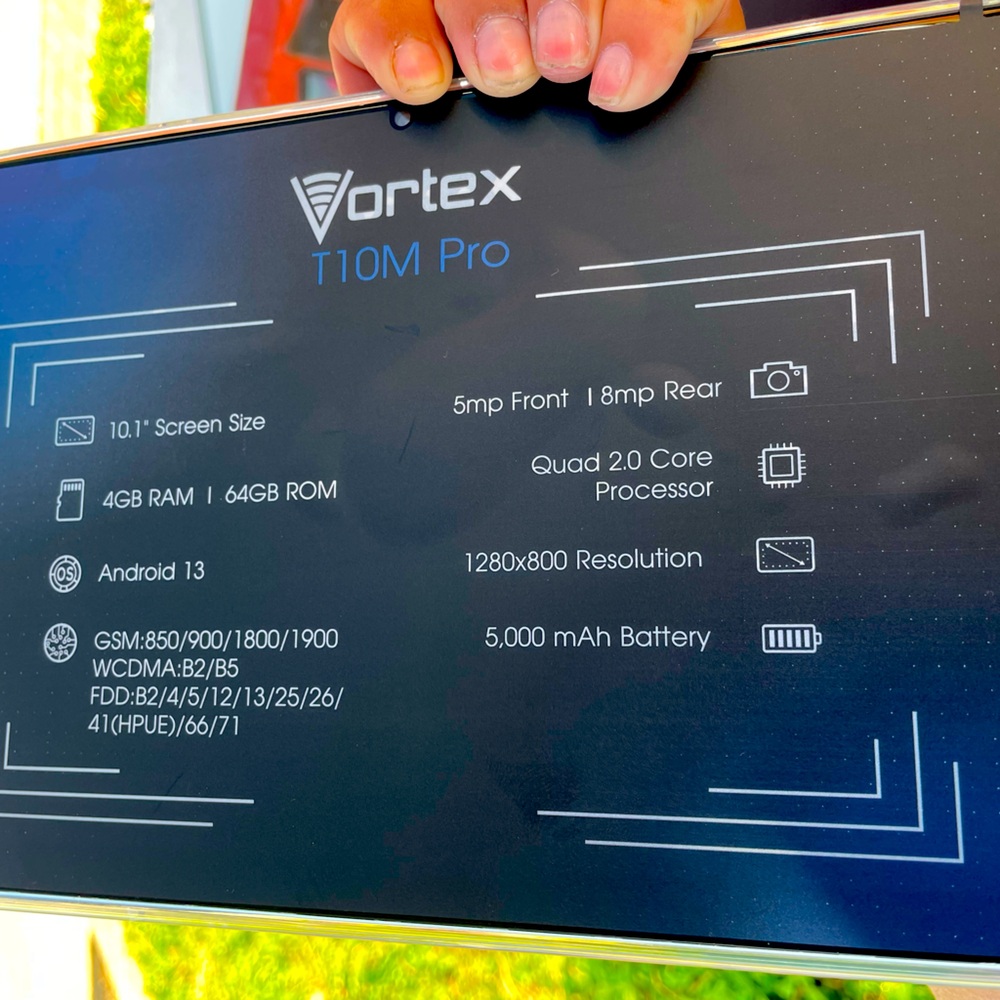 New 10 inch tablet with phone free